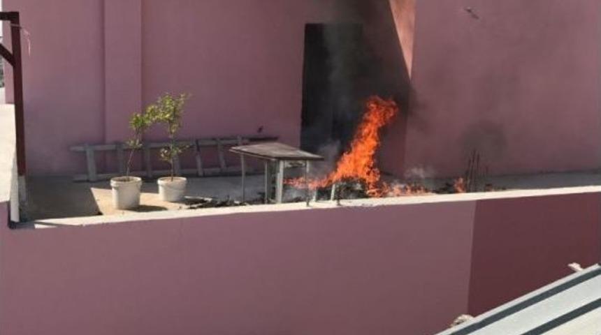 100 Kilogram Esrarı Yaktılar Ama Ka&ccedil;amadılar