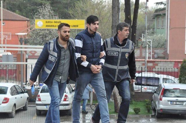 Komşusunu Kurşunlayan Zanlı Yakalandı 2