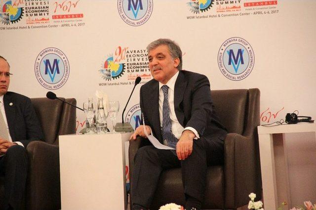 Abdullah Gül’den Siyasi Partilere Övgü