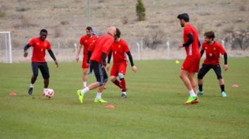 Evkur Yeni Malatyaspor İstanbul Yolcusu