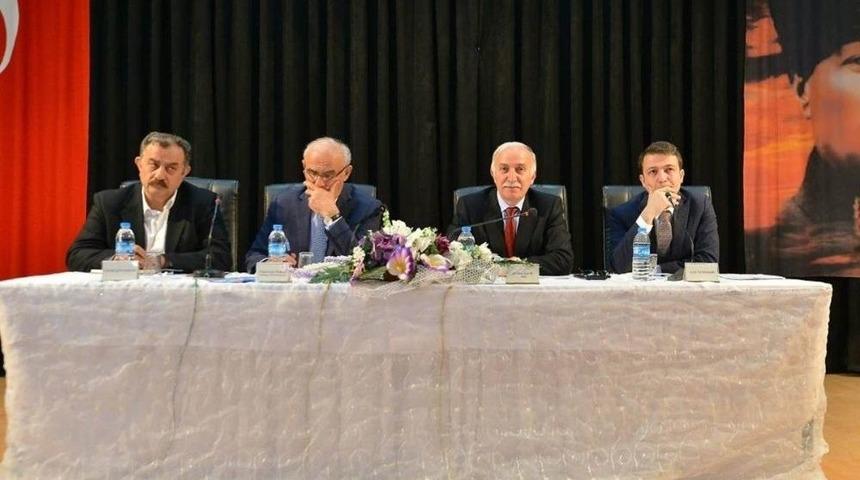 Vali Şahin: &ldquo;buzağı &Ouml;l&uuml;mleri &Ouml;nlenirse 12 Milyar Dolar Kazancımız Olur&rdquo;