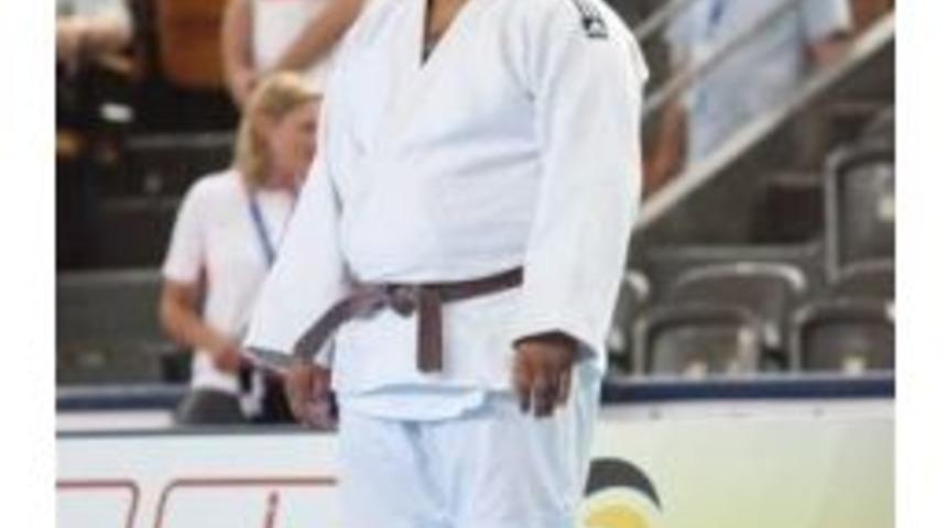 Judocu Kadir Bing&ouml;l, Milli Forma Giyecek