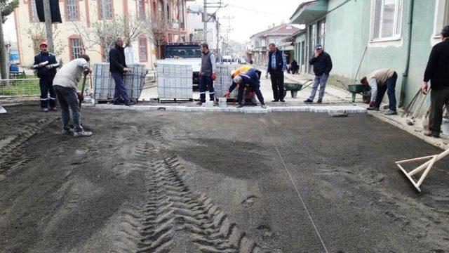 Çınarlı Mahallesi’nde Yol Seferberliği Başlıyor