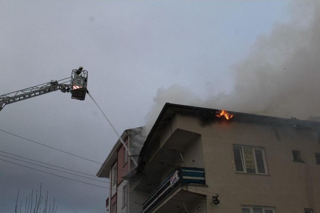 &Ccedil;orum&rsquo;da Korkutan Yangın