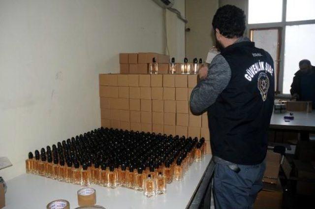 Başakşehir'de Sahte Parfüm Operasyonu
