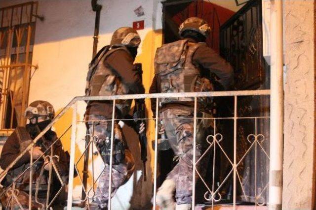 İstanbul da Deaş Operasyonu 1