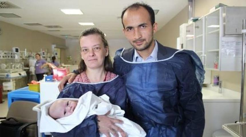 5 G&uuml;nl&uuml;k Bebeğe Stent Takıldı