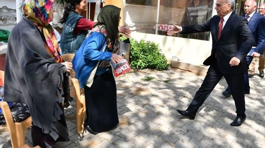 Başkan Kocaoğlu, K&ouml;y Ve Mahalle Gezilerine Devam Ediyor