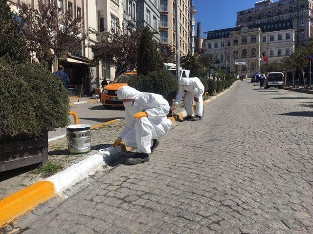 Beyoğlu’nda Bahar Temizliği