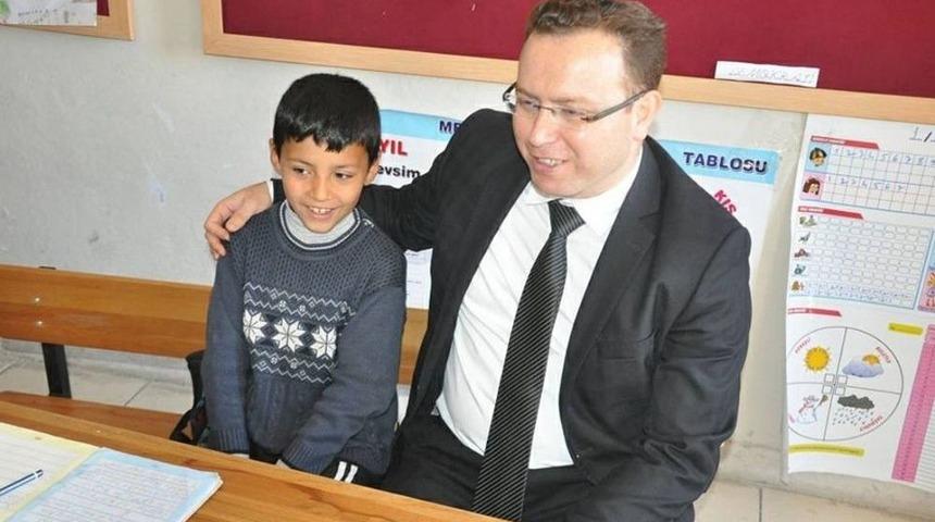 Kaymakam Zadeleroğlu K&ouml;y Gezilerine Devam Ediyor