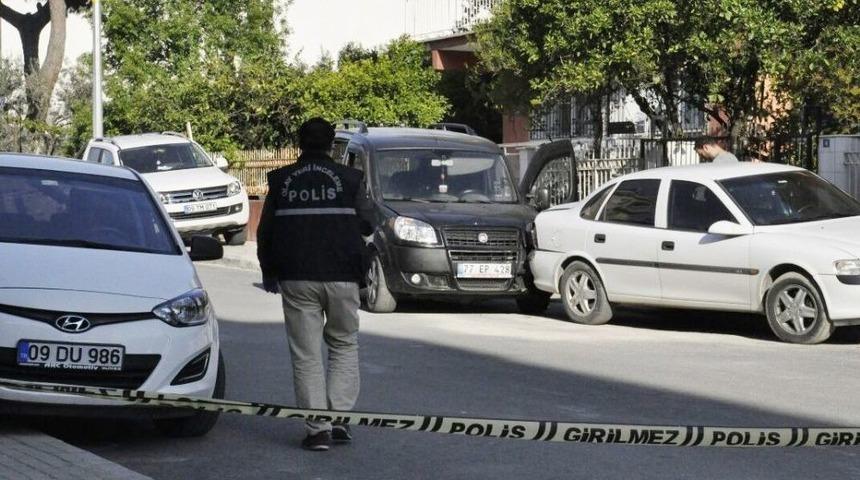 Takip Edildiklerini Anlayan Ş&uuml;pheliler Polisle &Ccedil;atıştı