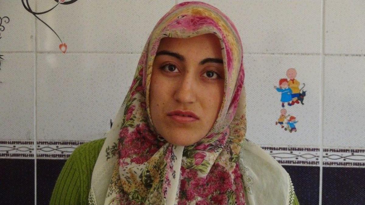 &Ccedil;eyizi Yanan Kıza Başkan Sahip &Ccedil;ıktı