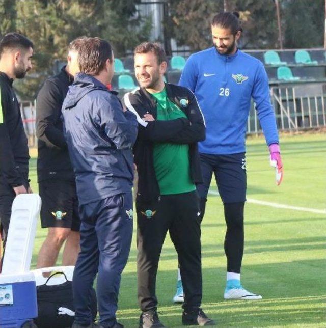 Akhisar Belediyesor'da Buruk'tan Cezaya 'video Hakem Uygulaması' Benzetmesi