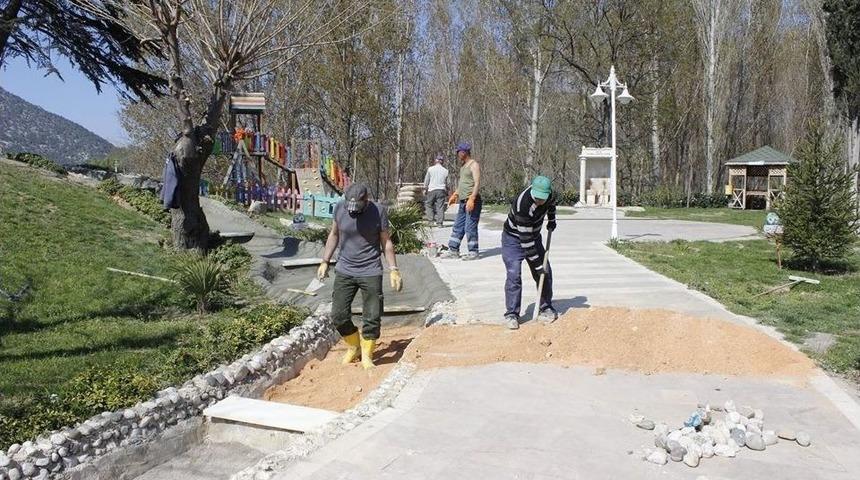 Şehit &Ouml;mer Halisdemir Parkında İyileştirme &Ccedil;alışmaları Başladı