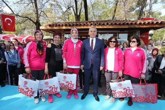 Dünya Sağlık Günü’nde Sağlık İçin Buluştular