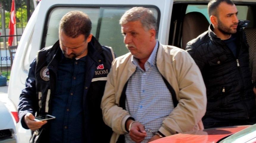 &Ccedil;eşme&rsquo;de 7 Arazi Dolandırıcısı Yakalandı