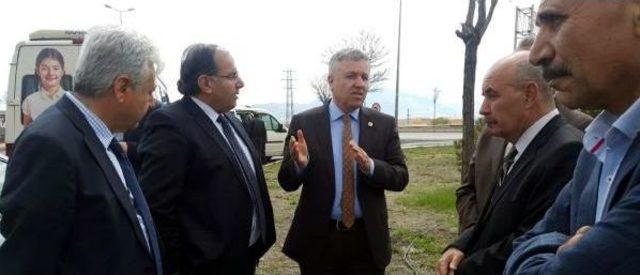 Chp li Arık a Bı&ccedil;akla Saldıran Ş&uuml;pheli Adliye Sevk Edildi 1