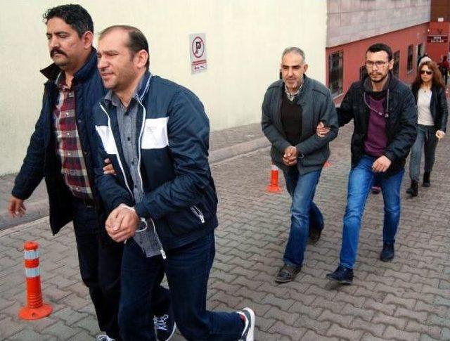 Fetö’Den Gözaltına Alınan 5 Kişi Adliyeye Gönderildi