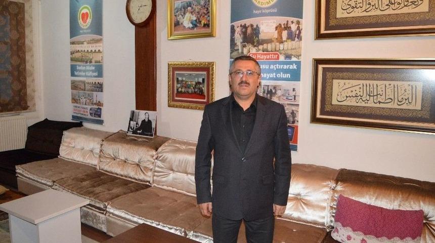 Yardım Eli Derneği&rsquo;nden Suriyeli &Ouml;ğrencilere Yardım