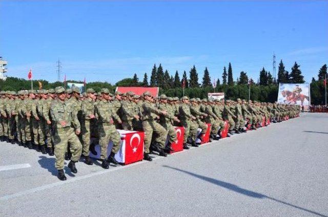 Manisa'da Acemi Erler Yemin Etti