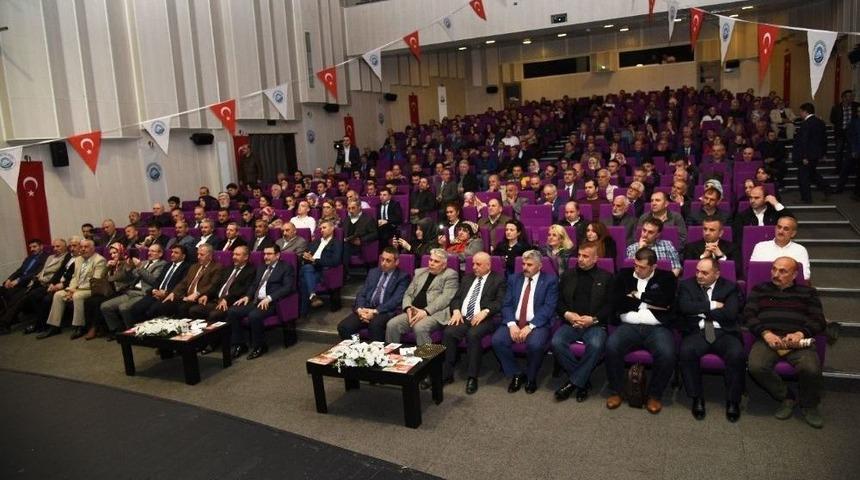 Trabzon&rsquo;da &rsquo;anayasa Değişikliği Ve Cumhurbaşkanlığı H&uuml;k&uuml;met Sistemi&rsquo; Konulu Konferans D&uuml;zenlendi