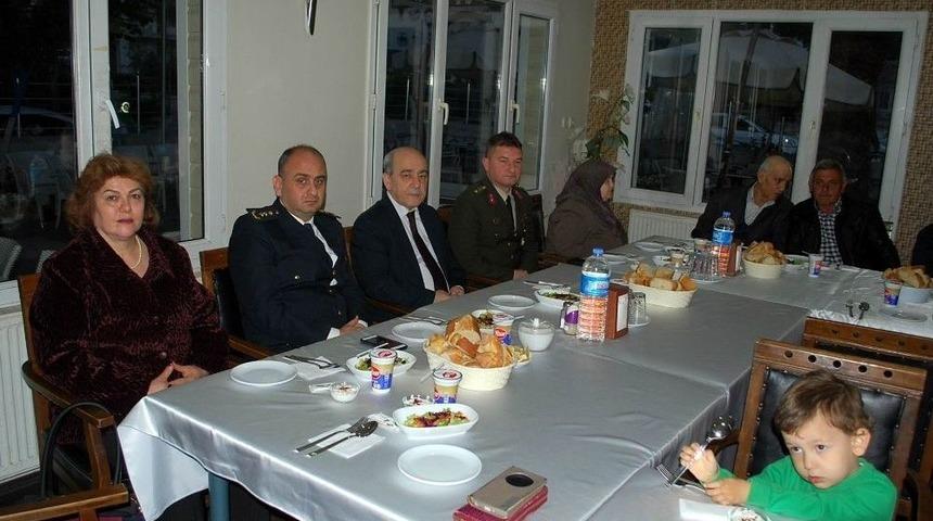 Salihli&rsquo;de Şehit Aileleri Unutulmadı