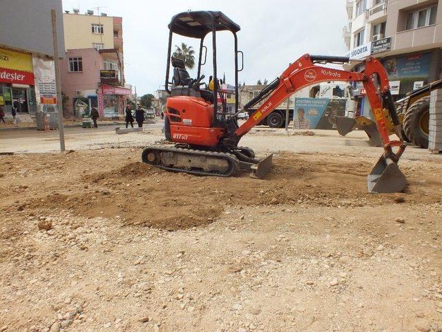 Serik&rsquo;te Cadde D&uuml;zenleme &Ccedil;alışmaları 1