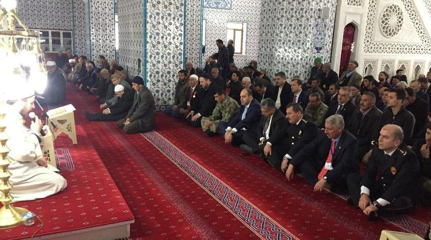Iğdır&rsquo;da, Şehit Polisler İ&ccedil;in Mevlit Okutuldu