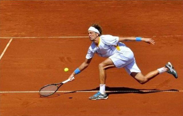 Marsel İlhan, Davis Cup'ta İsveçli Rakibine Yenildi