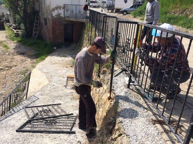 Burhaniye K&ouml;ylerine Belediye Eli Değiyor 1