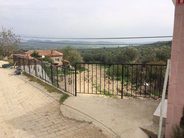 Burhaniye K&ouml;ylerine Belediye Eli Değiyor 2