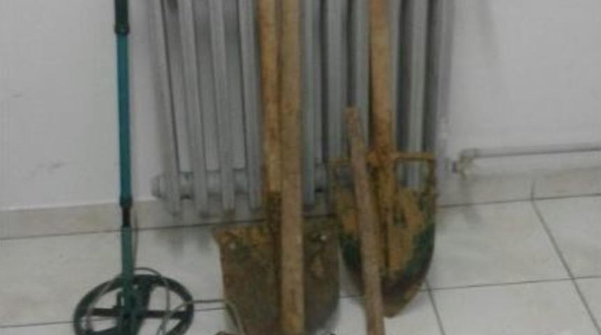 Definecilere Su&ccedil;&uuml;st&uuml;