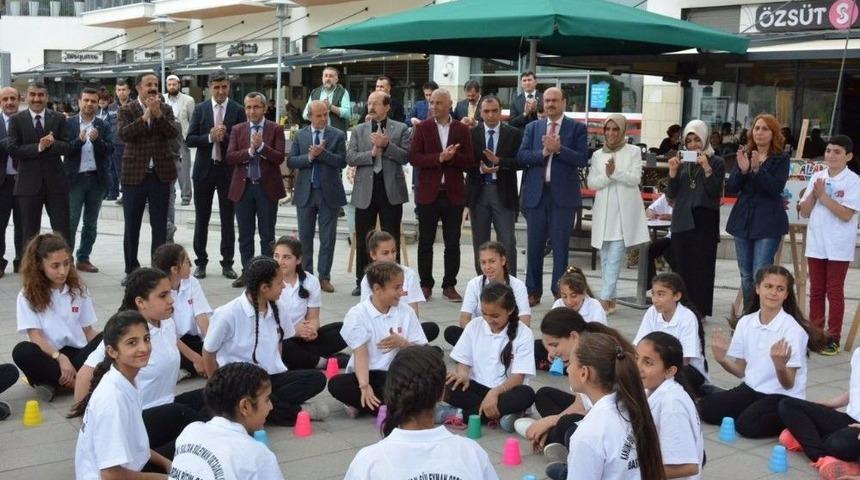 Forum Magnesia&rsquo;da Mandala Etkinliği