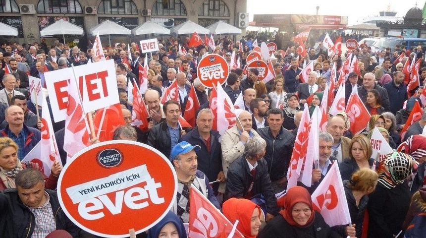 Kadık&ouml;y&rsquo;de 57 Stk Bir Araya Gelerek "evet" Platformu Kurdu