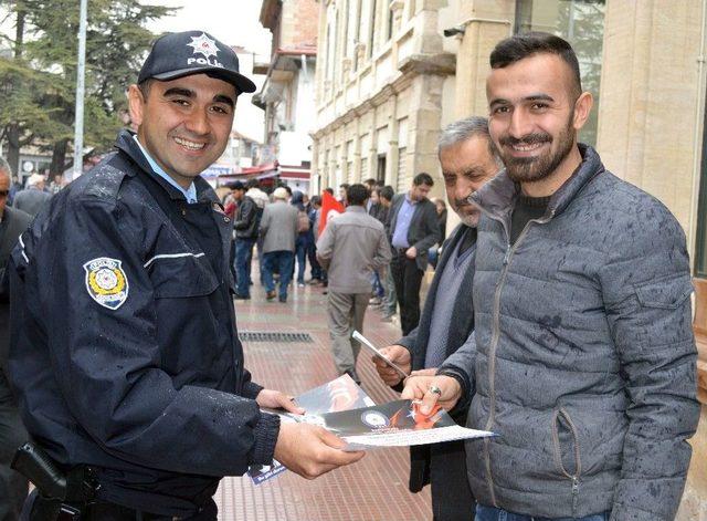 Polis Ekipleri, Telefon Dolandırıcılığına Karşı Vatandaşı Uyardı