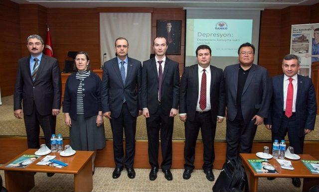 &Ouml;zel Sani Konukoğlu Hastanesinde Halka A&ccedil;ık Konferans 1