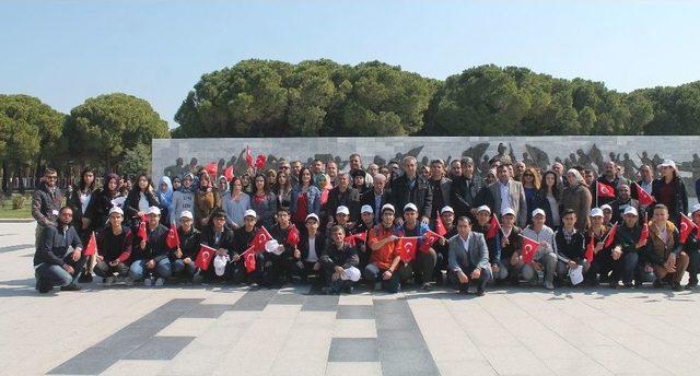 Malatyalı Lise Öğrencileri Çanakkale’yi Gezdi