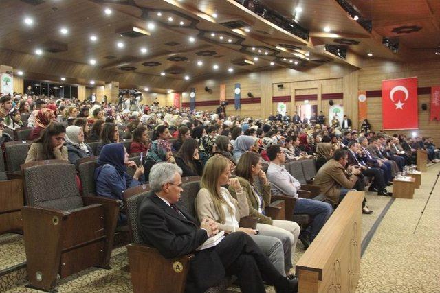 “dirilişten Dirilişe” 15 Temmuz Konferansına Yoğun İlgi