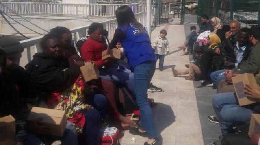 &Ccedil;eşme'de 60 Ka&ccedil;ak Yakalandı