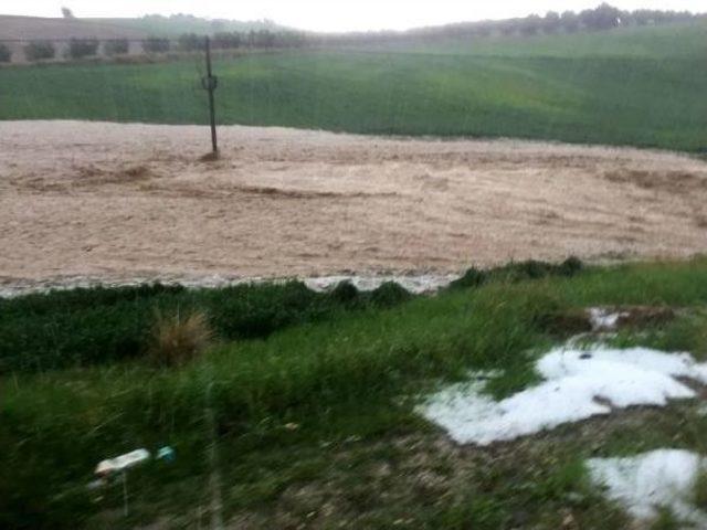 Erdoğan ın Mitingine Gidenleri Taşıyan Midib&uuml;s Devrildi: 3 &Ouml;l&uuml;, 16 Yaralı 1