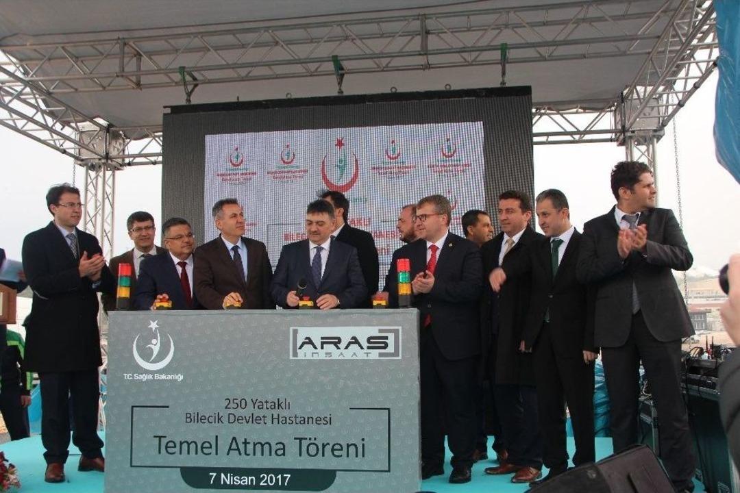 T&uuml;rkiye&rsquo;de 1 Milyon 650 Bin Kişiye Her G&uuml;n Sağlık Hizmeti Veriliyor