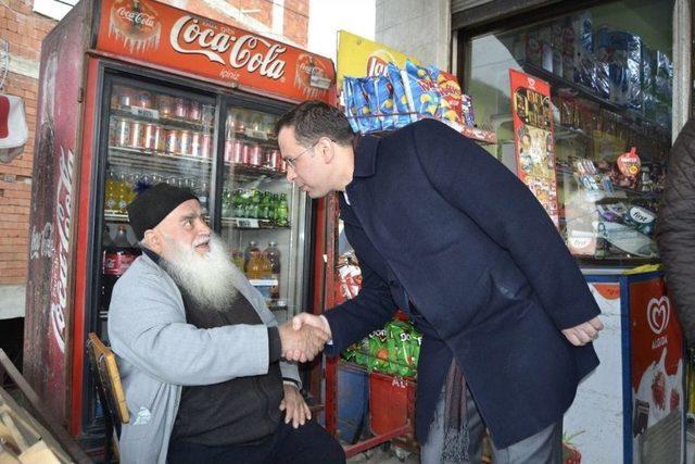 Ak Parti Trabzon Milletvekilleri Referandum Çalışmalarını Sürdürdü