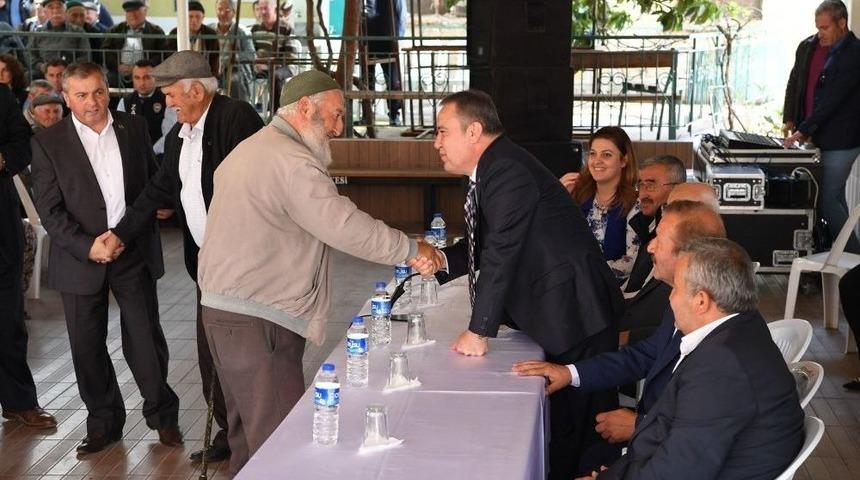 Başkan B&ouml;cek, Doyran&rsquo;da B&uuml;y&uuml;k İlgiyle Karşılandı