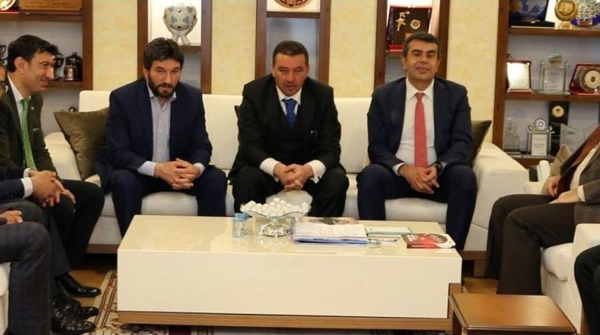 Milli Eğitim Bakanlığı M&uuml;steşarı Tekin&rsquo;den Başkan Sekmen&rsquo;e Ziyaret