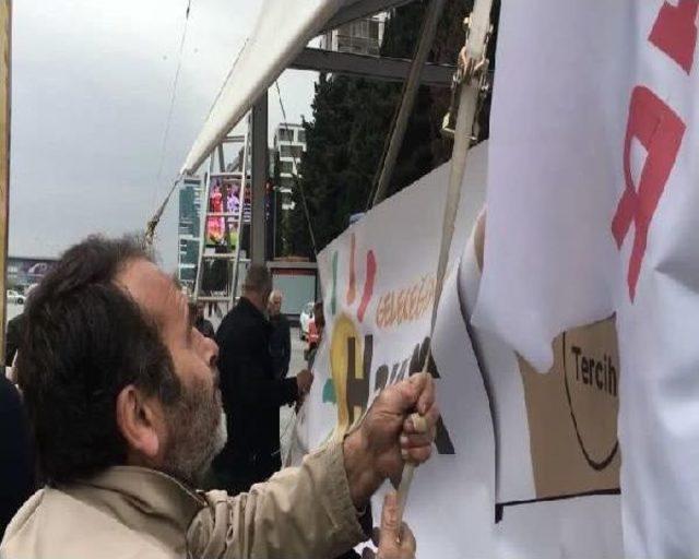 Chp'nin 'hayır' Çadırı İbb Ekipleri Tarafından Söküldü