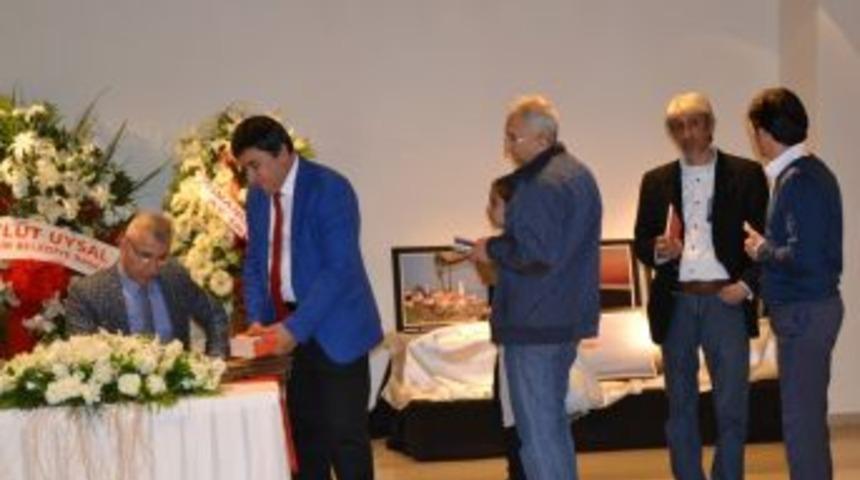 Başsavcı G&uuml;lay: &ldquo;kitaplarımın Gelirini İhtiya&ccedil; Sahiplerine Bağışlıyorum&rdquo;