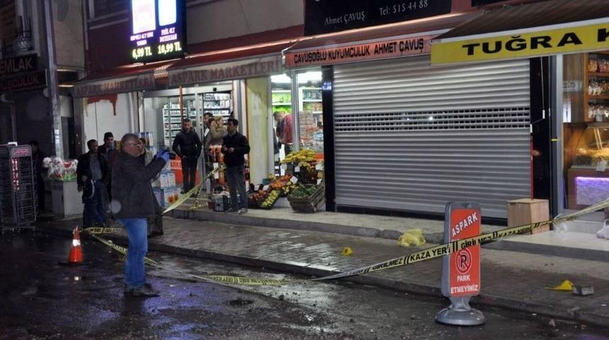 Market Çıkışı Amcalarının Silahlı Saldırısına Uğradılar: 1 Ölü, 1 Yaralı