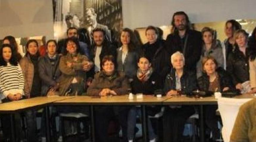 Beykoz Dayanışma Grubu Toplanan K&ouml;peklerin Akıbetini Araştırıyor