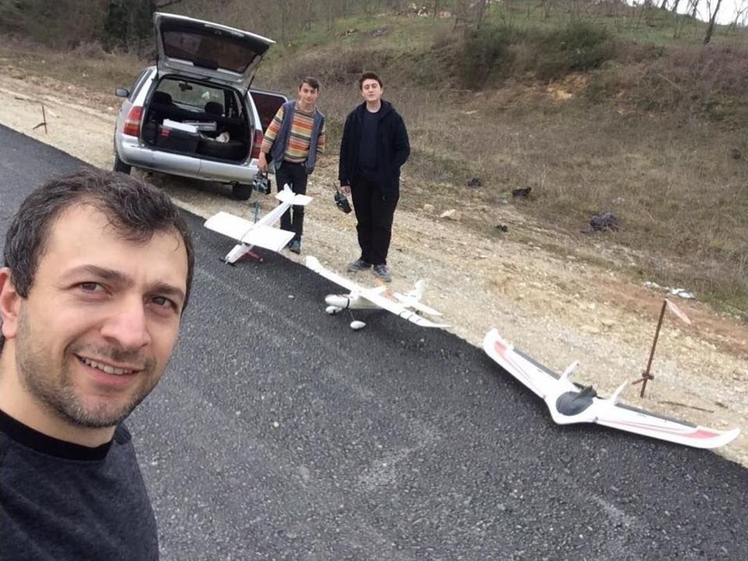 Model U&ccedil;ak Gen&ccedil;lerde Merak Konusu Oldu