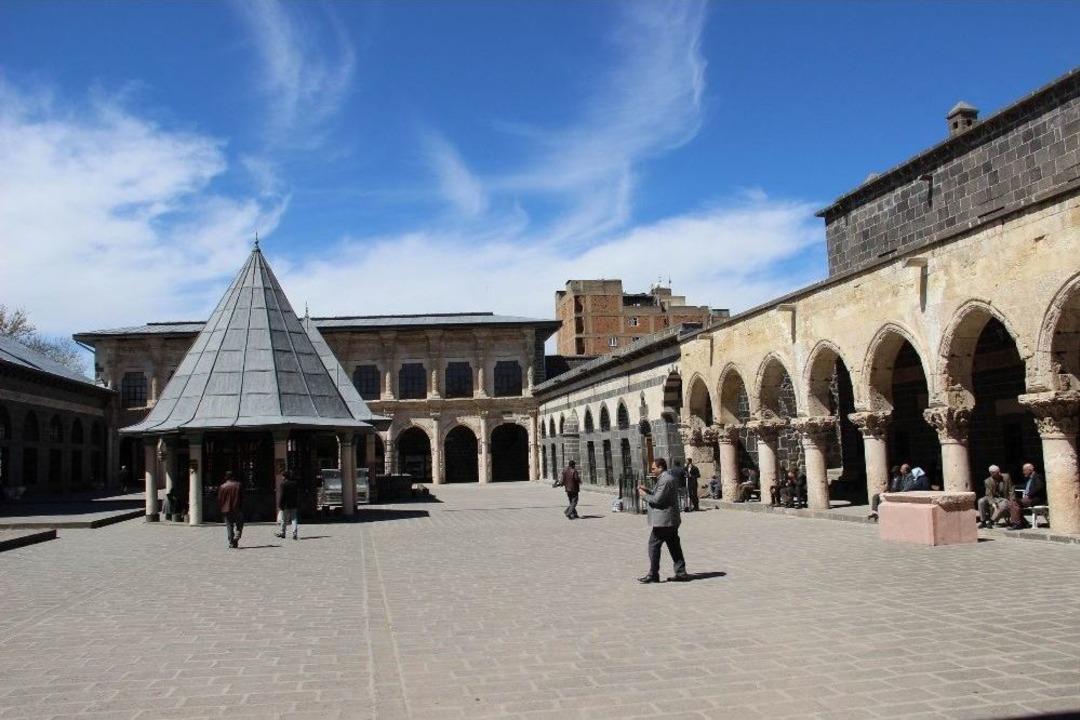 (&ouml;zel Haber) Ter&ouml;r Bitti, Turizmciler Umutlandı